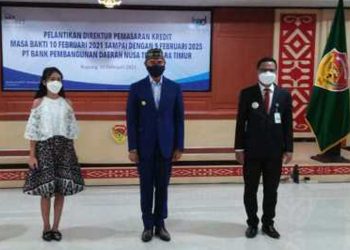 Paulus Stefen Messakh Resmi Jabat Direktur Pemasaran Kredit Bank NTT