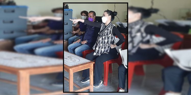 Kelompok Perempuan Gloria Tuatuka Dapat Pelatihan Keterampilan Dari Garnita Nasdem NTT