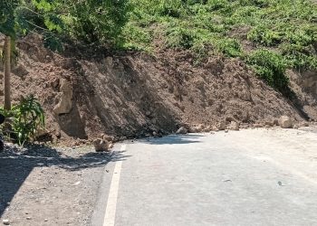 Akses Jalan Trans Timor Lumpuh Akibat Longsor