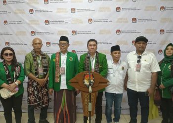 PPP NTT Daftar Bacaleg Di Hari Terakhir, Djainudin Lonek Sebut Ini Adalah HariNyaTuhan