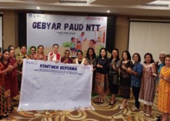 Bukti Kecintaan Terhadap PAUD, Bunda Julie Berat Tinggalkan NTT