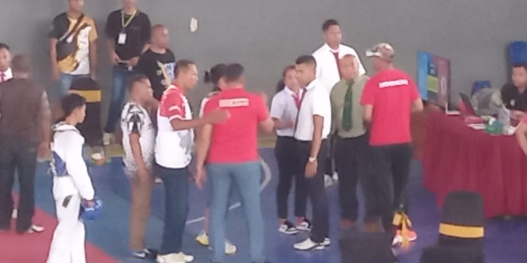 Hari Kedua Open Tournament Diklat Taekwondo Club Nyaris Ricuh