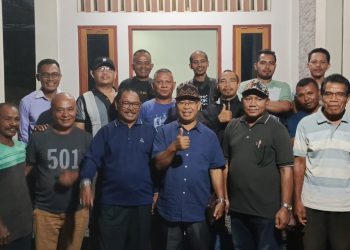 Dua Kelompok Arisan Matim di Maumere Dukung Sebas Salang Jadi Calon Wakil Gubernur NTT