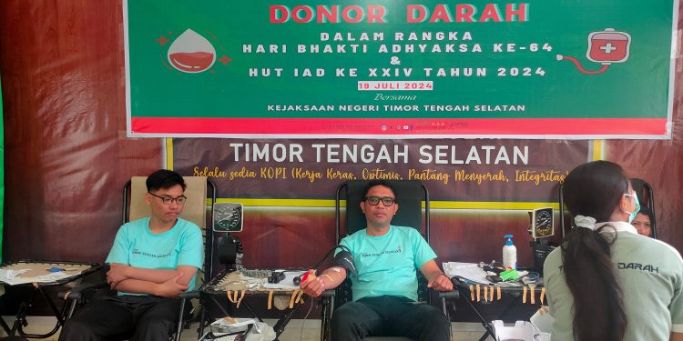 Jelang HBA 2024, Kejari TTS Gelar Donor Darah, Pengajian dan Bakti Sosial