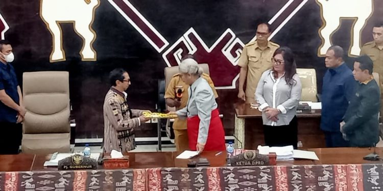 Sembian Fraksi Di DPRD NTT Setuju Ranperda RTRW Dibahas Lebih Lanjut