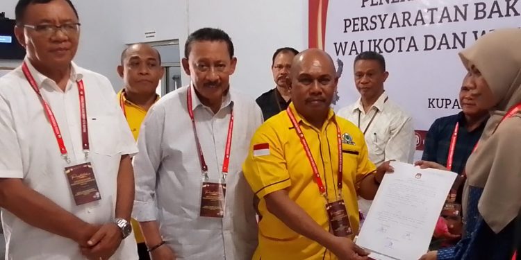 Pilkada Kota Kupang : Jonas Salean Dimata Warga Kota Kupang