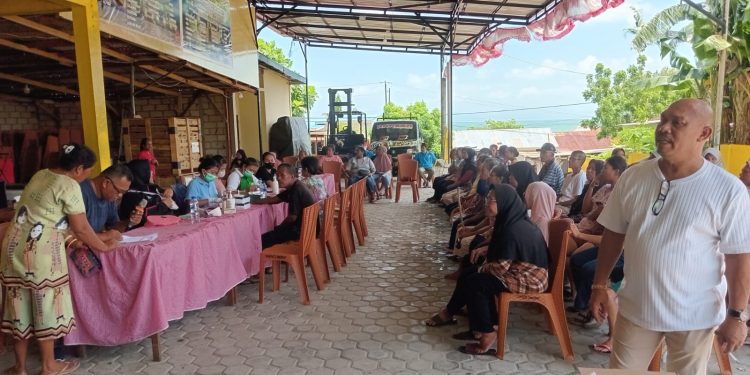 Reses Di Namosain, Yafet Horo Gelar Pengobatan Gratis