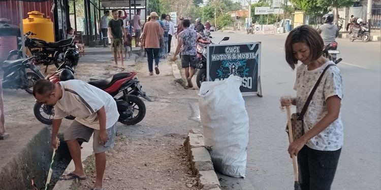 Wujudkan Kupang Bersinar, Pemerintah Bersama Masyarakat Laksanakan Kerja Bakti