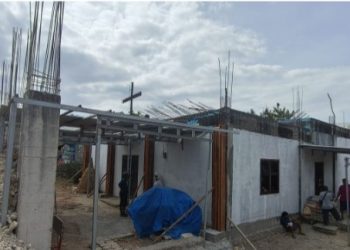 Dukung Pengembangan Iman, Yafet Horo Beri Bantuan Guna Pembangunan Gedung Gereja