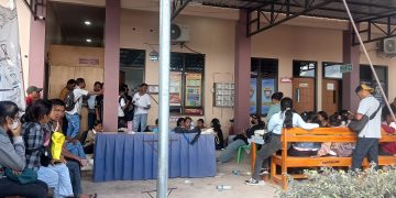 Ribuan Guru dan Pegawai Kontrak di Sabu Raijua Urus SKCK untuk Pemberkasan P3K