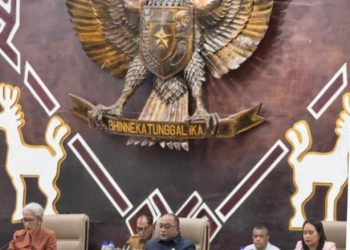 Paripurna DPRD NTT Tetapkan Rencana Kerja Tahun 2026