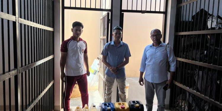 Polres Sabu Raijua Gagalkan Peredaran Miras di Pelabuhan Seba   