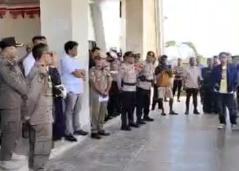 Tokoh Masyarakat Apresiasi Polri dalam Penertiban Miras Humanis di Sabu Raijua