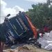 Tragedi di Sabu Barat: Truk Terbalik Renggut Nyawa Ibu, Anak Selamat Berkat Aksi Heroik