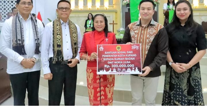 Ditengah Himpitan Ekonomi Warga, Bagian Umum Dan Bagian Kesra Setda Kota Kupang Tetap Setia Melayani