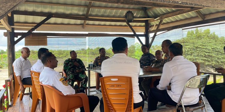 POLRES SABU RAIJUA GELAR RAPAT KOORDINASI LINTAS SEKTORAL, SIAPKAN PENGAMANAN NATAL 2025 DAN TAHUN BARU 2026
