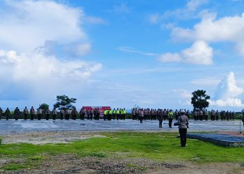 Polres Sabu Raijua Gelar Upacara Pasukan, Siap Pengamanan Natal 2025 dan Tahun Baru 2026