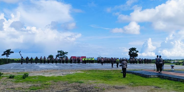 Polres Sabu Raijua Gelar Upacara Pasukan, Siap Pengamanan Natal 2025 dan Tahun Baru 2026