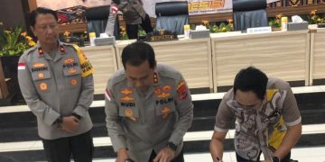 Wujudkan Kepolisian Yang Profesional dan Moderen, Undana dan Polda NTT Resmikan Pusat Studi Kepolisian