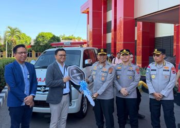 Dukung Layanan Kesehatan Masyarakat, BRI Bantu 1 Unit Ambulance Ke Polda NTT