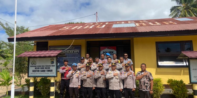 POLRES SABU RAIJUA PERKUAT KINERJA POLSEK SABU TIMUR LEWAT SUPERVISI 