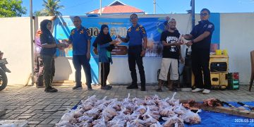 Kantor Penyelenggara Pelabuhan Kelas III Seba Bagikan Daging Kurban Idul Adha 1447 Hijiriah, Kepada Masyarakat Sabu Raijua