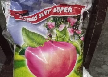 Kemasan Mewah tapi Isinya Mengecewakan, Tokoh Masyarakat Sabu Raijua Bandingkan Beras ‘Buah Manis’ dan Beras Bulog