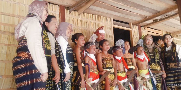 Peneliti Unsoed Purwokerto Telusuri Kearifan Lokal Pengobatan Adat Suku Kekoro    