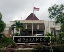 PT Flobamora (Perseroda) Adalah Pihak Yang Bertanggung Jawab Terhadap Pekerja Likurai Bar dan Karaoke